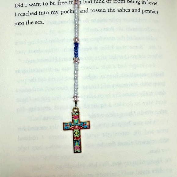 Hand Crafted Beaded Bookmark Tie Dye Style Cross & Heart Charms - Picture 2 of 6